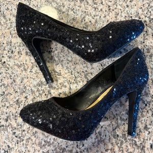 Black sequins covered Gianni Bini heels! Size 7